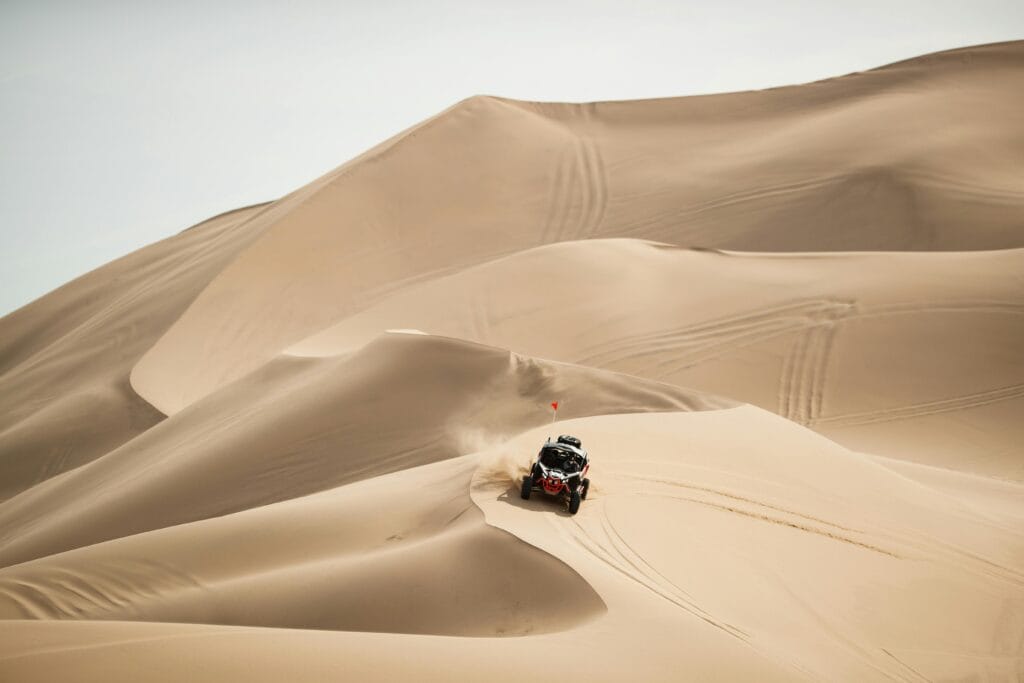 Dune Bashing & Quad Biking. Photo by Leif Bergerson/ Pexels