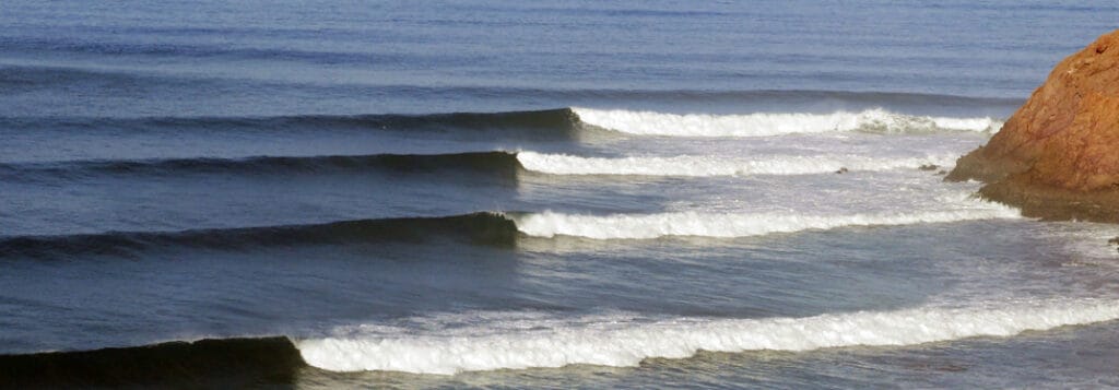 Mirleft beach surf
