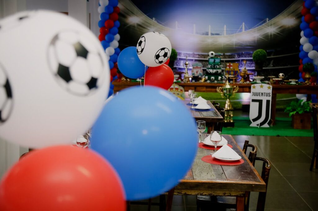 Juventus-themed football setup symbolizing Serie A transfer market activity during the winter window