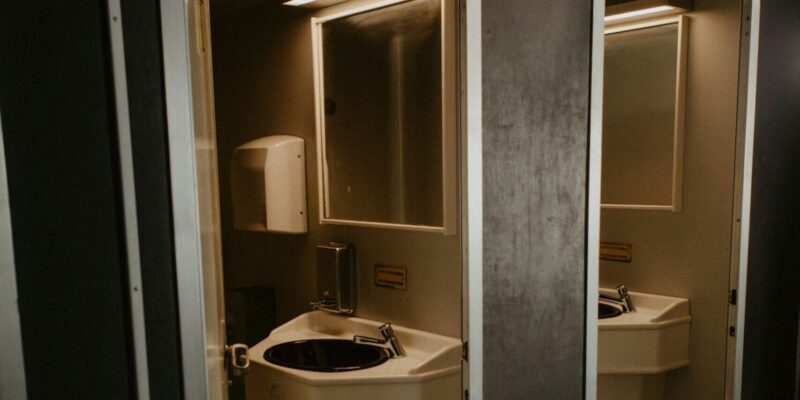 Rabat Introduces Smart Public Toilets as Part of AFCON 2025 Preparations